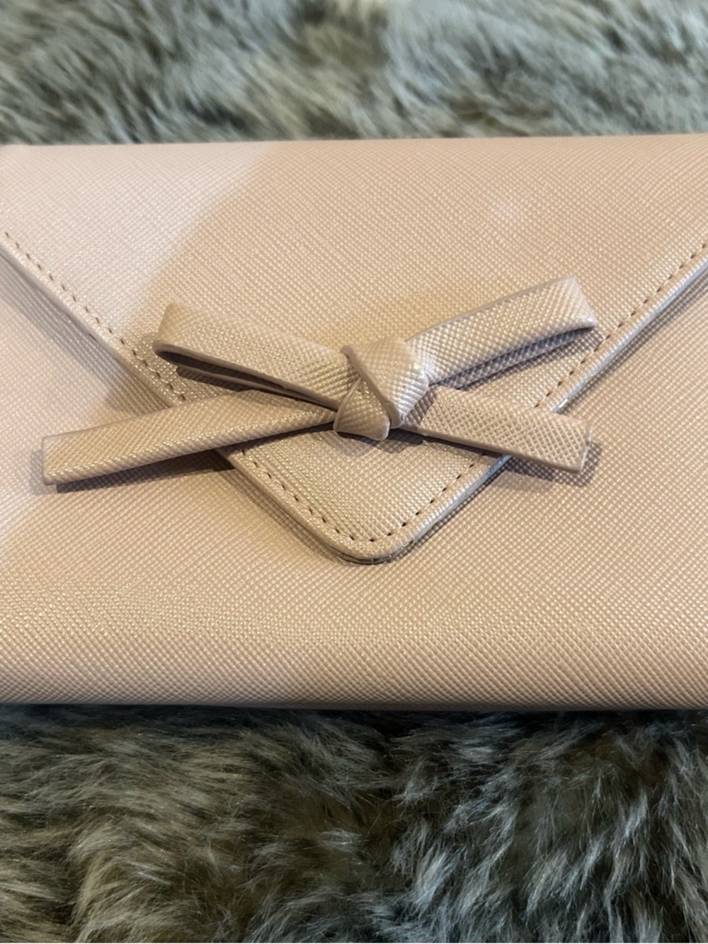 Neiman Marcus Wallet with Bow Detail - Light Pink